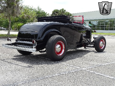 1932 Ford Roadster image 22