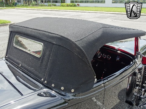 1932 Ford Roadster image 48