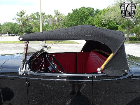 1932 Ford Roadster image 52