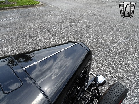 1932 Ford Roadster image 78