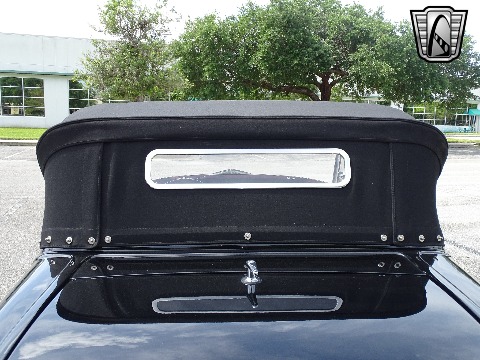 1932 Ford Roadster image 53