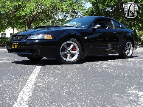 2001 Ford Mustang image 3