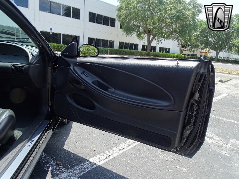 2001 Ford Mustang image 112