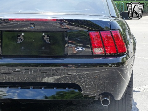 2001 Ford Mustang image 36