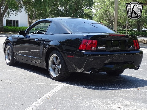 2001 Ford Mustang image 16