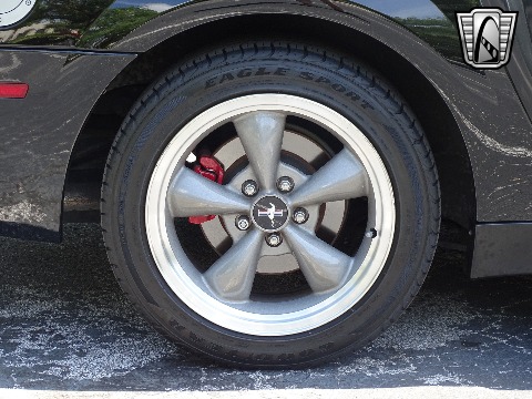 2001 Ford Mustang image 43