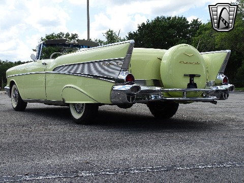 1957 Chevrolet Bel Air image 16