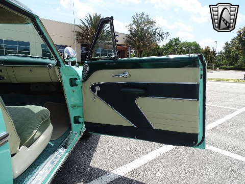 1954 Mercury Monterey image 114