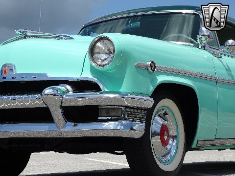 1954 Mercury Monterey image 48