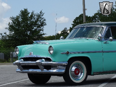 1954 Mercury Monterey image 101