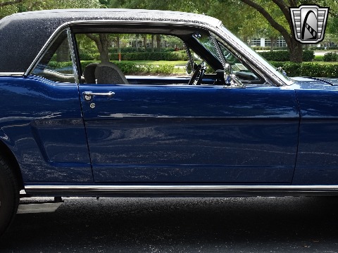 1966 Ford Mustang image 38