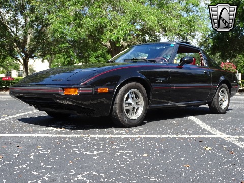 1985 Mazda RX7 image 11