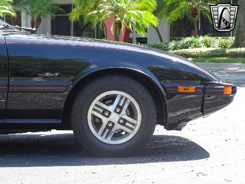 1985 Mazda RX7 image 39