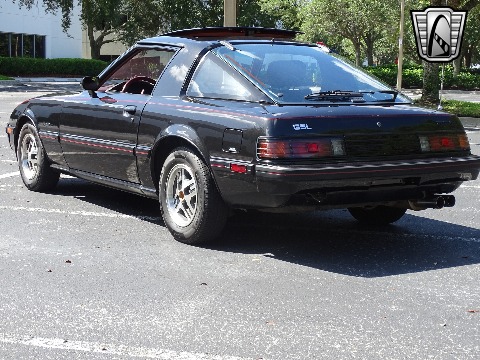 1985 Mazda RX7 image 16