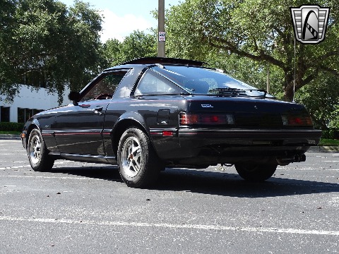 1985 Mazda RX7 image 17