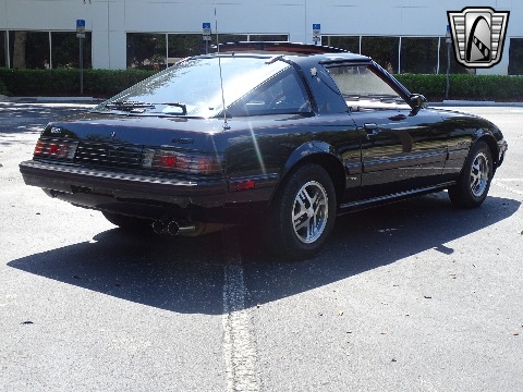 1985 Mazda RX7 image 22