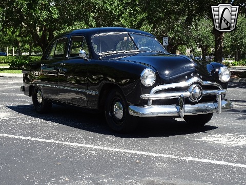 1949 Ford Custom image 29