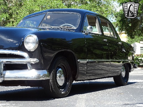 1949 Ford Custom image 55