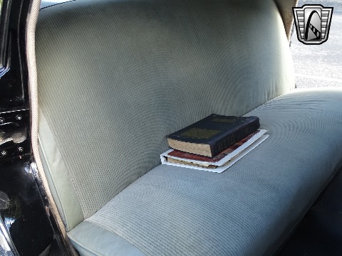 1949 Ford Custom image 110