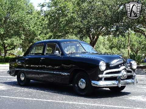 1949 Ford Custom image 90