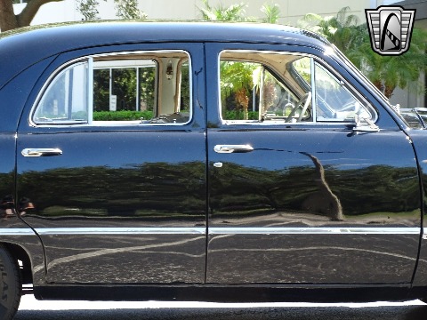 1949 Ford Custom image 41