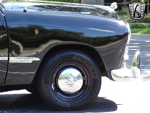 1949 Ford Custom image 42