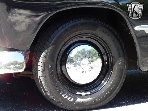 1949 Ford Custom image 44