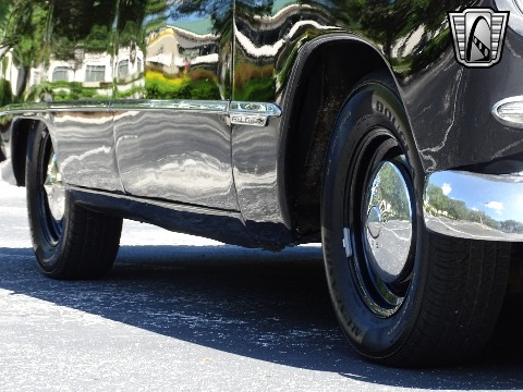 1949 Ford Custom image 51