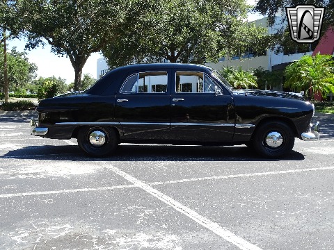 1949 Ford Custom image 26