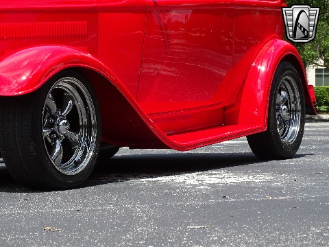 1932 Ford Sedan image 57