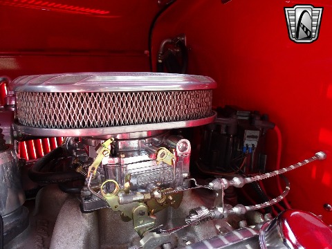 1932 Ford Sedan image 113