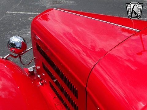 1932 Ford Sedan image 63