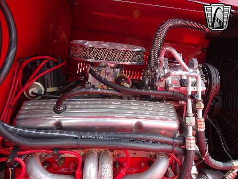 1932 Ford Sedan image 118