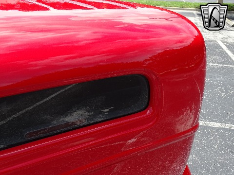 1932 Ford Sedan image 78