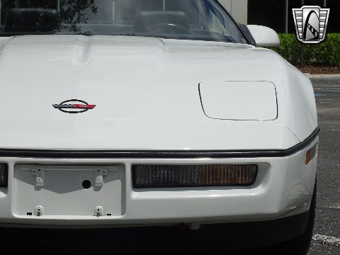 1989 Chevrolet Corvette image 31