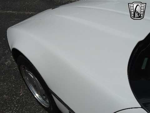 1989 Chevrolet Corvette image 57