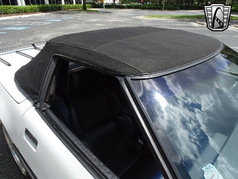 1989 Chevrolet Corvette image 110