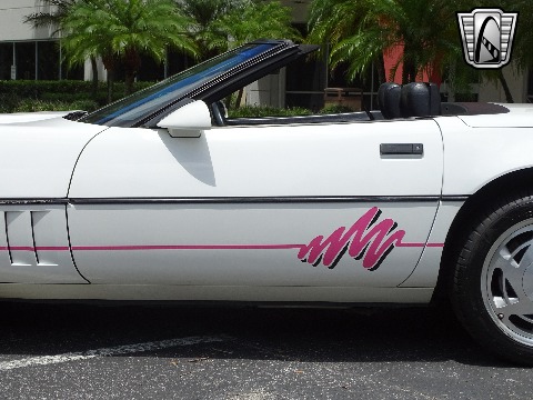 1989 Chevrolet Corvette image 33