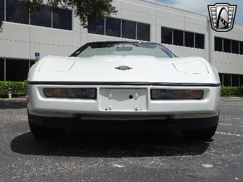 1989 Chevrolet Corvette image 8