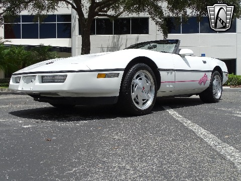 1989 Chevrolet Corvette image 11
