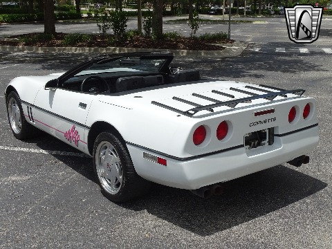 1989 Chevrolet Corvette image 15