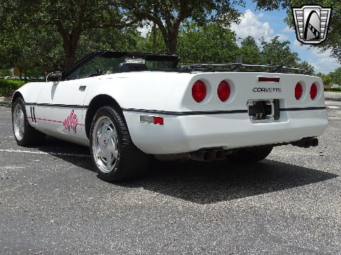1989 Chevrolet Corvette image 16