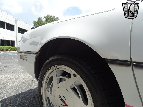 1989 Chevrolet Corvette image 77