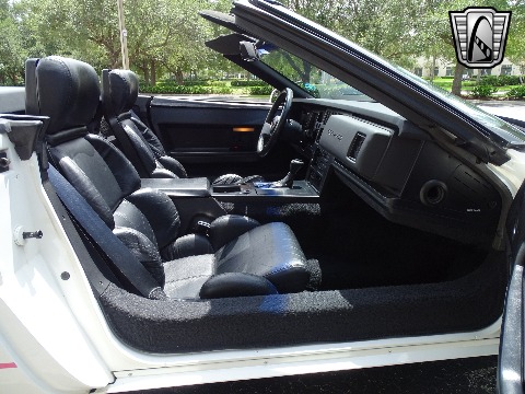 1989 Chevrolet Corvette image 104