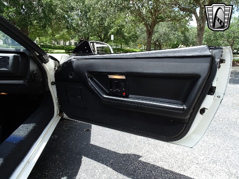1989 Chevrolet Corvette image 106