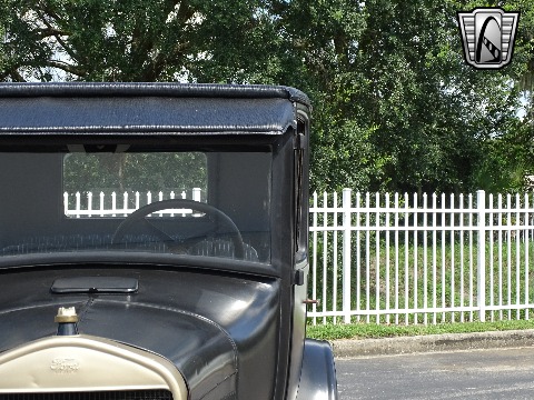 1927 Ford Model T image 33