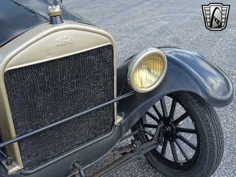 1927 Ford Model T image 59