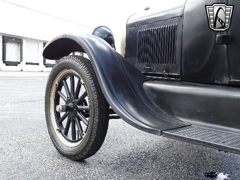 1927 Ford Model T image 62