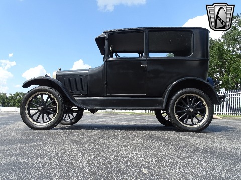 1927 Ford Model T image 15