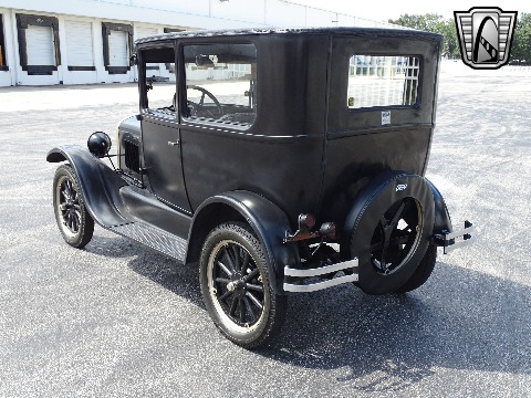 1927 Ford Model T image 16